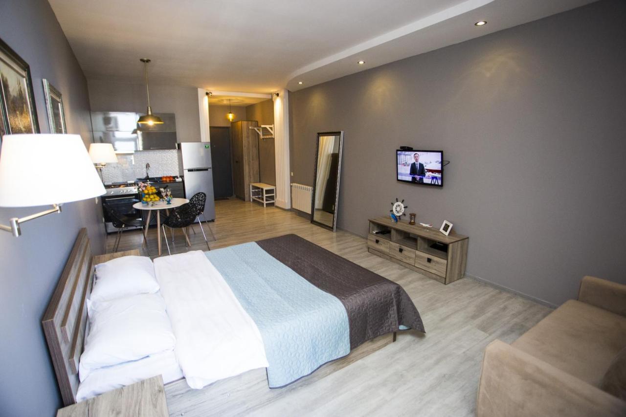 Luxury Room Батуми Экстерьер фото