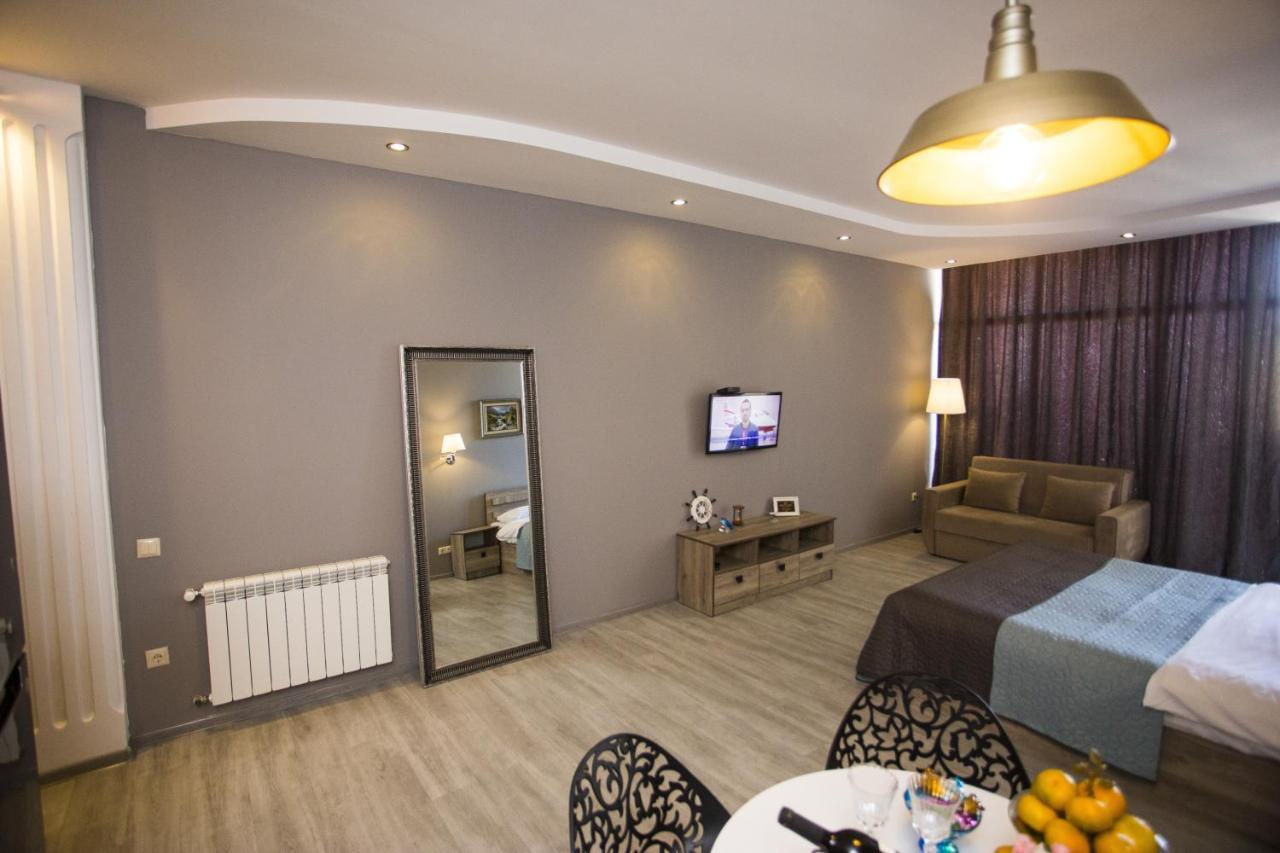 Luxury Room Батуми Экстерьер фото