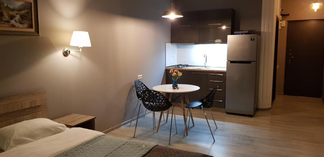 Luxury Room Батуми Экстерьер фото